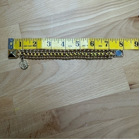 Vince Camuto Gold Tone Magnetic Bracelet 8” - Picture 3 of 4